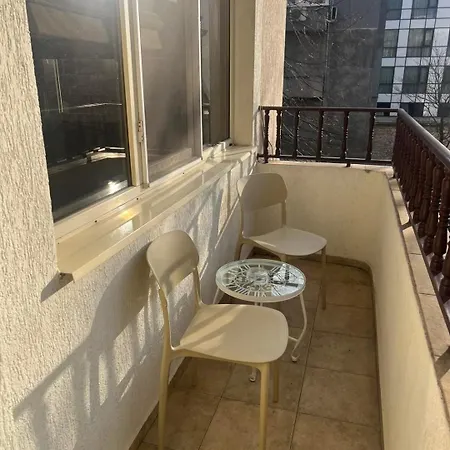 Апартаменты 1br Close To The *