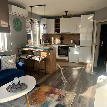 Ideal Cozy 1br | 5 Minutes To * Varna