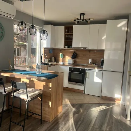 Apartment Ideal Cozy 1br | 5 Minutes To Varna